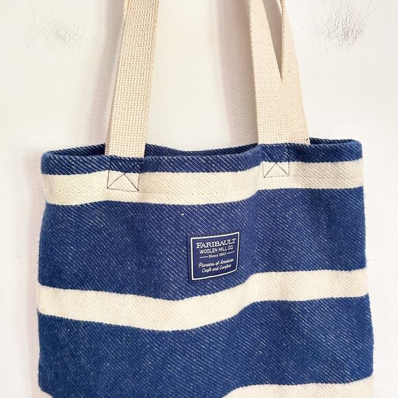 Faibault Wool Striped Bag Blue - Picture 2 of 5